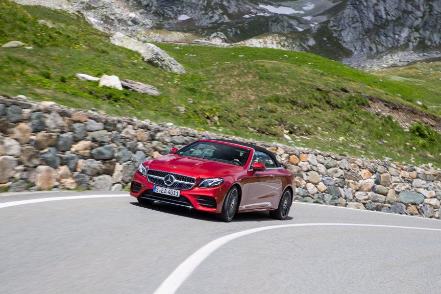  Mercedes-Benz E300 AMG Line Cabriolet 2017 года  (WW) (фото 32 из 32)